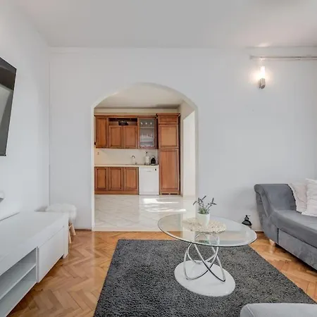 New- 3 Bedroom In