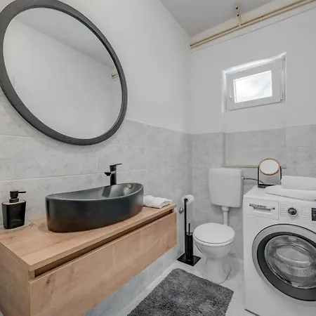 Apartment New- 3 Bedroom In Trogir